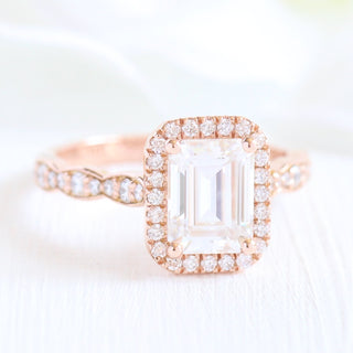 Brilliant 1.60ct emerald halo moissanite ring top view