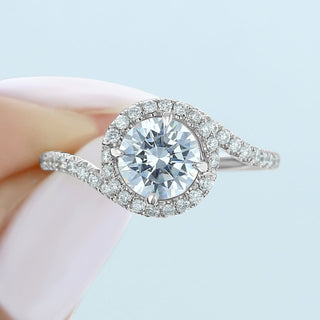 Elegant 1.0ct round halo moissanite ring front view image 2