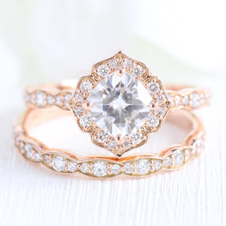 1.0CT Oval Cut Moissanite Halo Bridal Engagement Ring Set