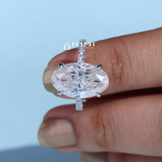 Graceful 6.0ct oval hidden halo moissanite ring detail view of the band
