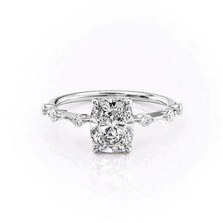 Gorgeous 2.0ct cushion solitaire moissanite ring detail view of the band
