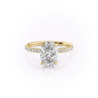2.10 CT Oval Solitaire Sparkling Moissanite Engagement Ring band view