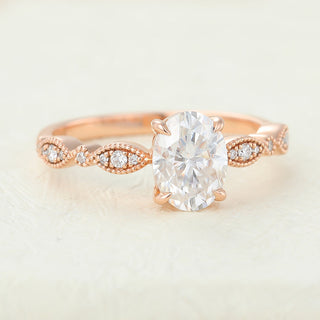1.33 CT Oval Brilliant Cut Halo Moissanite Engagement Ring close up