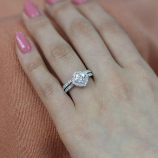 1.0CT Floral Cushion Cut Moissanite Halo Bridal Engagement Ring Set