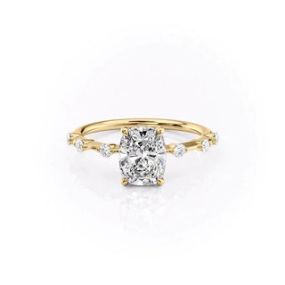 Gorgeous 2.0ct cushion solitaire moissanite ring sparkle close up