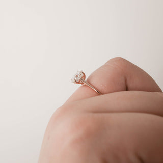 0.75 CT Round Brilliant Solitaire Moissanite Engagement Ring top view