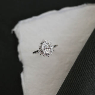 0.8CT Pear Moissanite Diamond Halo Engagement Ring