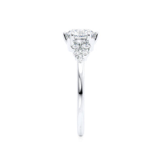 Bold 1.0ct round cluster moissanite ring close up of the setting