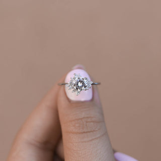 1.05ct Round Cut Cluster Diamond Moissanite Engagement Ring