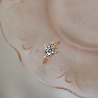 1.05ct Round Cut Cluster Diamond Moissanite Engagement Ring