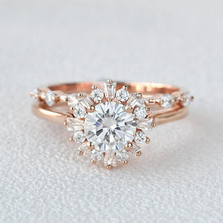 1.0ct Round Moissanite Vintage Halo Floral Style Bridal Ring Set
