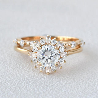 1.0ct Round Moissanite Vintage Halo Floral Style Bridal Ring Set