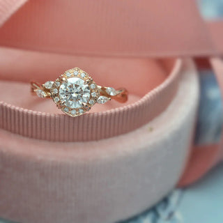 1.0CT Round Cut Cluster Halo Diamond Moissanite Engagement Ring