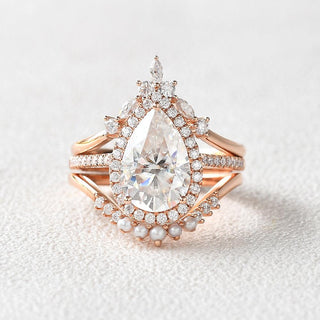 2.50ct Pear Cut Halo Moissanite Vintage Style Inspired Bridal Ring Sets (3 Pcs)