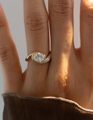 0.50CT-1.50CT Oval East West Moissanite Unique Pave Engagement Ring With Matching Curved Band