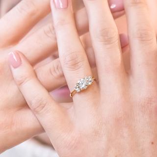 1.0CT Round Cut Cluster Moissanite Engagement Ring