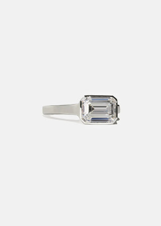 2.50ct Emerald East West Diamond Bezel Solitaire Engagement Ring With Wedding Band