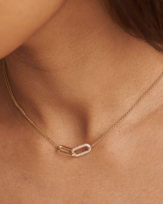 Round Cut Moissanite Interlocked Gold & Diamond Paperclip Link Necklace
