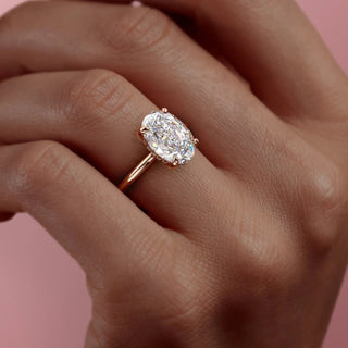 2.72 CT Oval Solitaire Classic Moissanite Engagement Ring band view