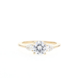 1.05CT Round Three Stone Diamond Moissanite Engagement Ring