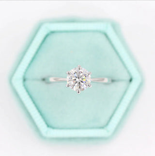 Luminous 1.0ct round solitaire moissanite ring front view