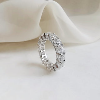 5-20-ct-round-shaped-moissanite-full-eternity-wedding-band