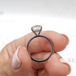 2.0 CT Round Brilliant Solitaire Moissanite Engagement Ring angle view