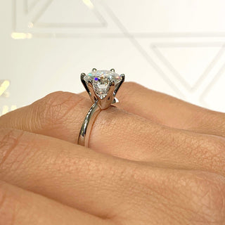 Radiant 2.5ct round solitaire moissanite ring top view
