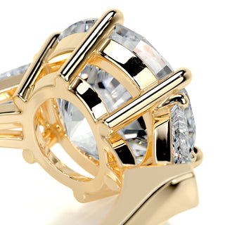 3.0ct Round Cut Three Stone Diamond Moissanite Engagement Ring