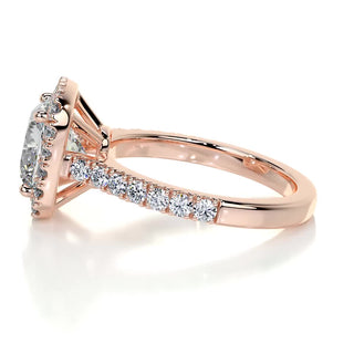 Luminous 2.0ct cushion halo moissanite ring close up of the setting