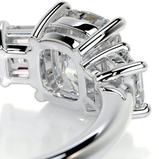 2.0 CT Cushion Cut Three stone Moissanite Engagement Ring band view