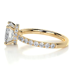 Sparkling 2.0ct cushion hidden halo moissanite ring close up of the setting image 4