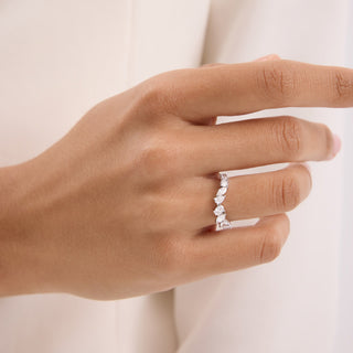 0.50ct Oval Moissanite Diamond Unique Engagement Ring With Matching Band