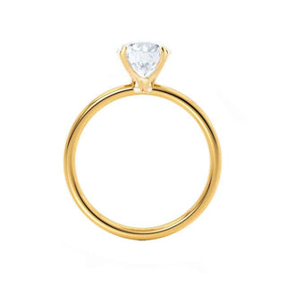 Shimmering 1.20ct radiant solitaire moissanite ring close up of the setting