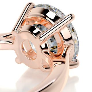 Graceful 2.5ct round solitaire moissanite ring angled view showing its sparkle