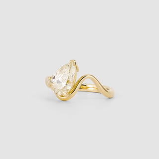 1.50ct Pear Cut Curved Unique Diamond Moissanite Engagement Ring And Matching Band