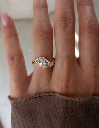 0.50CT-1.50CT Marquise Cut Moissanite Pave Engagement Ring With Matching Curved Band