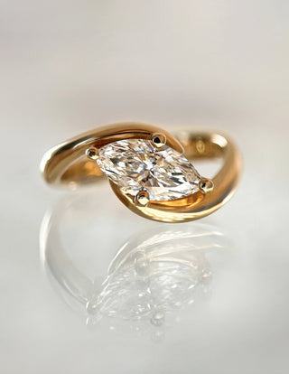 1.0CT-2.0CT Marquise Moissanite Diamond By Pass Engagement Couple Ring Design With Matching Band