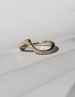 0.50CT-1.50CT Oval East West Moissanite Unique Pave Engagement Ring With Matching Curved Band