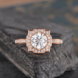 1-0-ct-round-cut-vintage-halo-moissanite-engagement-ring-1
