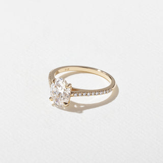 oval ring diamond, oval ring design, oval ring diamond band, oval ring diamond engagement
