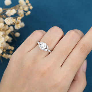 1.33 CT Oval Cluster Solitaire Moissanite Engagement Ring side view