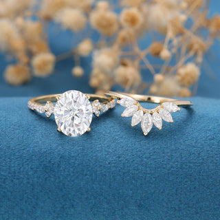 Shimmering 2.72ct oval pave moissanite ring close up of the setting