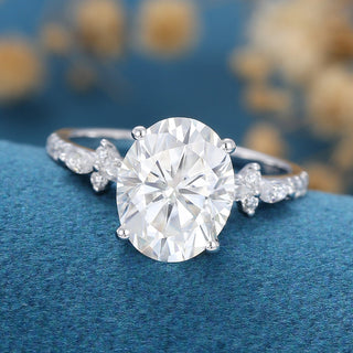 2.72 CT Oval Brilliant Cut Pave Moissanite Engagement Ring close up