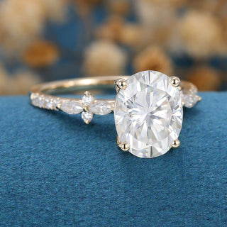 2.72 CT Oval Brilliant Pave Halo Moissanite Engagement Ring top view