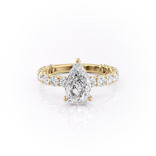 Modern 2.0ct pear solitaire moissanite ring macro detail of the stones