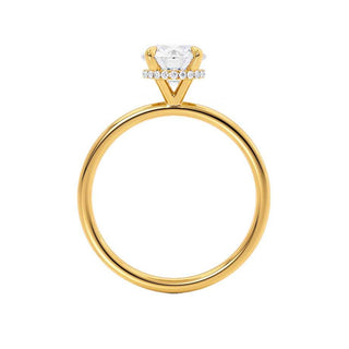 Shimmering 1.0ct round hidden halo moissanite ring close up of the setting