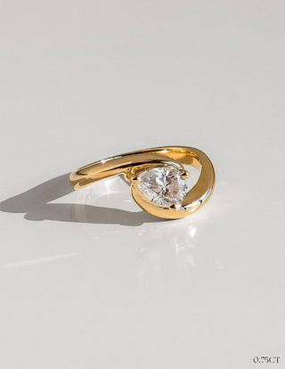 1.0CT-2.0CT Pear East West Moissanite Diamond Tension Style Engagement Ring With Matching Classic Band