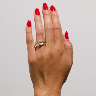 Engagement ring, Diamond engagement ring, Gold engagement ring, White gold engagement ring, Yellow gold engagement ring, Rose gold engagement ring, engagement ring, Antique engagement ring, Modern engagement ring, Classic engagement ring