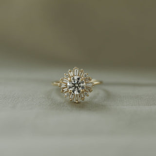 Brilliant 1.05ct round cluster moissanite ring three quarter angled view